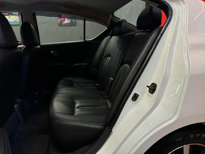 Versa 1.6 16V Flex Sl 4P Xtronic