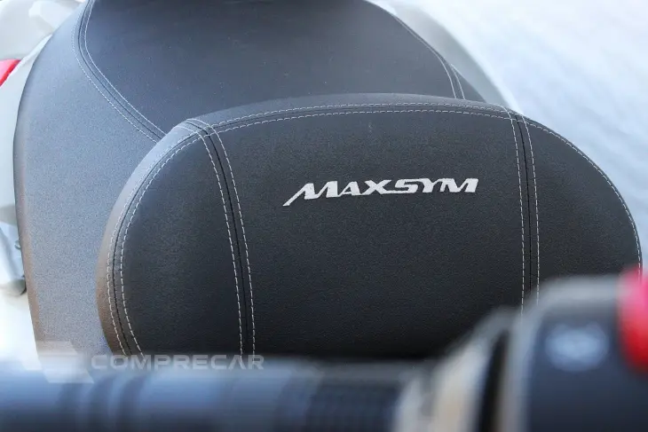 DAFRA MAXSYM 400i