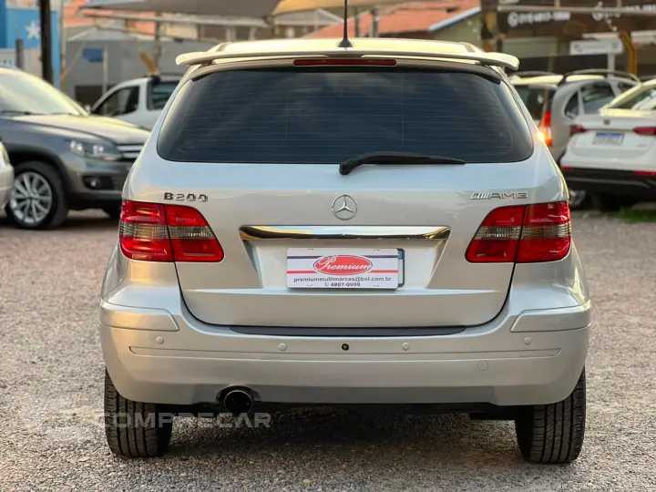 B 200 2.0 8V Gasolina 4P Automático