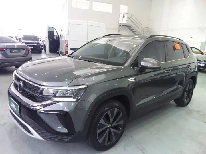 TAOS 1.4 250 TSI TOTAL FLEX COMFORTLINE AUTOMÁTICO