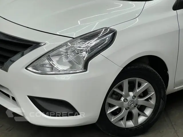 VERSA - 1.6 16V START SV 4P XTRONIC