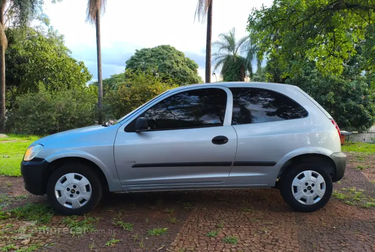 CELTA 1.0 MPFI VHC Life 8V