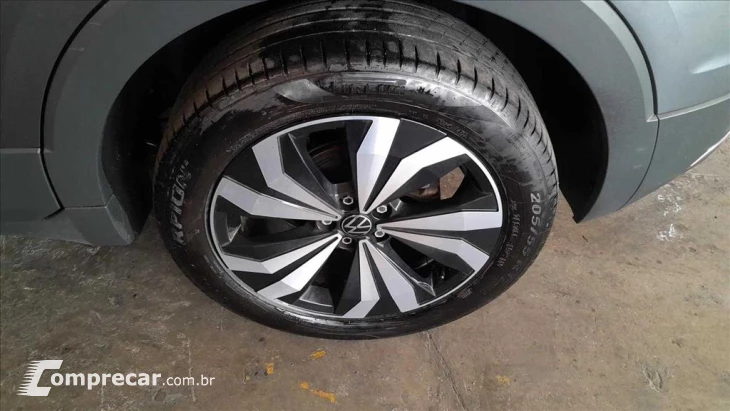 T-CROSS 1.0 200 TSI TOTAL FLEX COMFORTLINE AUTOMÁ