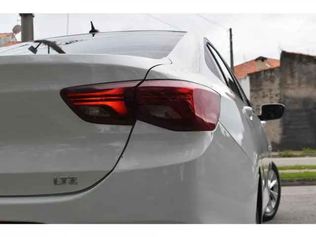 ONIX - 1.0 TURBO PLUS LTZ AUTOMÁTICO