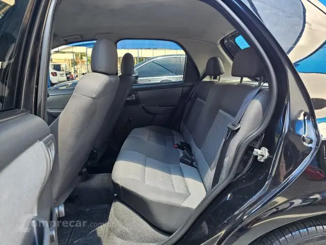 CELTA - 1.0 MPFI LT 8V 4P MANUAL