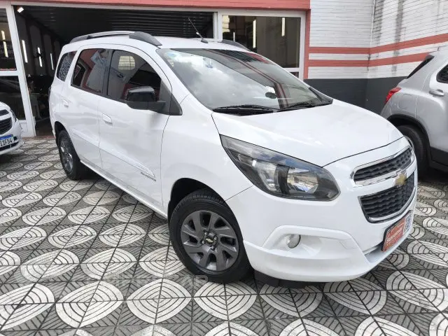 SPIN - 1.8 ADVANTAGE 8V 4P AUTOMÁTICO