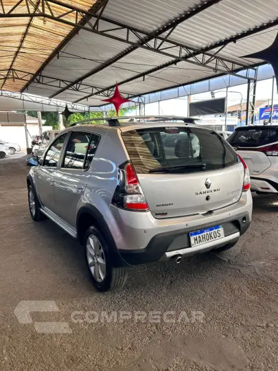 SANDERO STEPWAY Hi-Flex 1.6 16V 5p Aut.