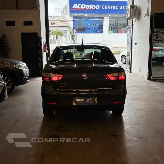 Grand Siena ESSENCE 1.6 Flex 16V