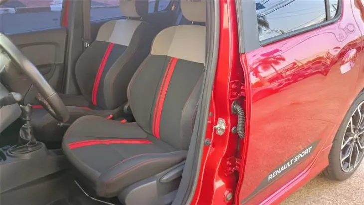 SANDERO 2.0 16V RS