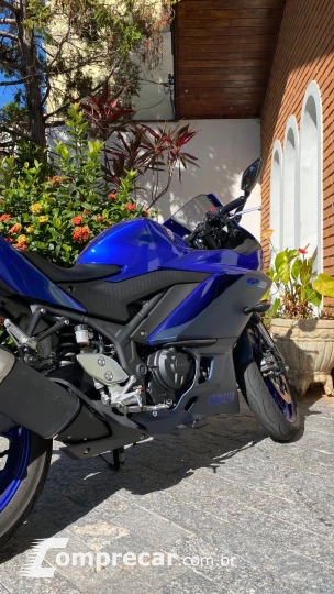 YZF R3 ABS