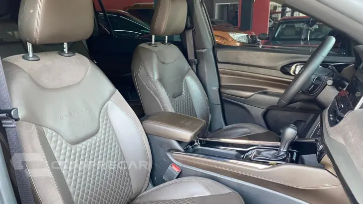 JEEP COMMANDER 1.3 T270 TURBO OVERLAND