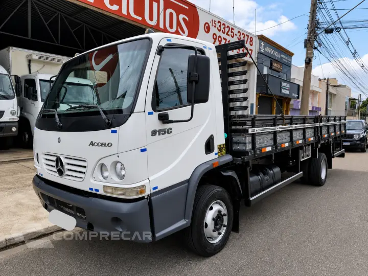 Accelo 915c + Carroceria