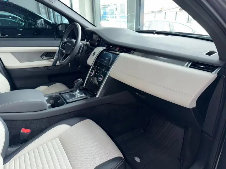 DISCOVERY SPORT 2.0 P250 Turbo R-dynamic SE