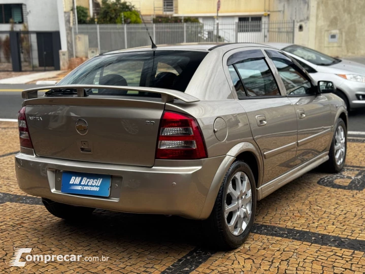 ASTRA 2.0 MPFI Advantage 8V