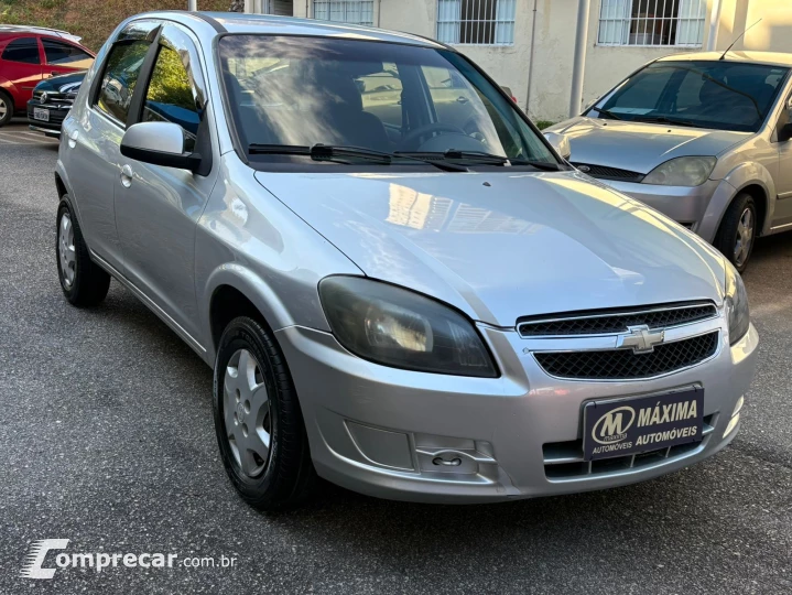 CELTA 1.0 MPFI LT 8V