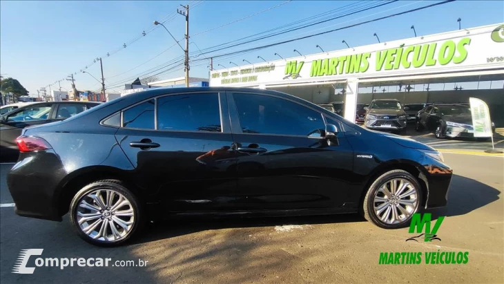 COROLLA 1.8 VVT-I Hybrid Altis