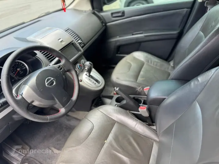 Sentra 2.0/ 2.0 Flex Fuel 16V Aut.