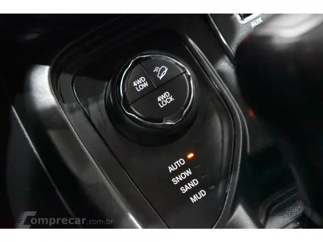 COMPASS - 2.0 16V LONGITUDE 4X4 AUTOMÁTICO