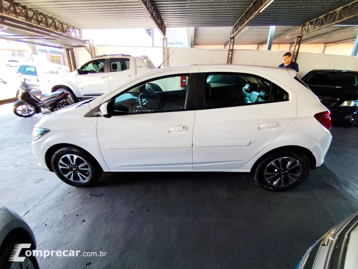 ONIX 1.4 MPFI LTZ 8V