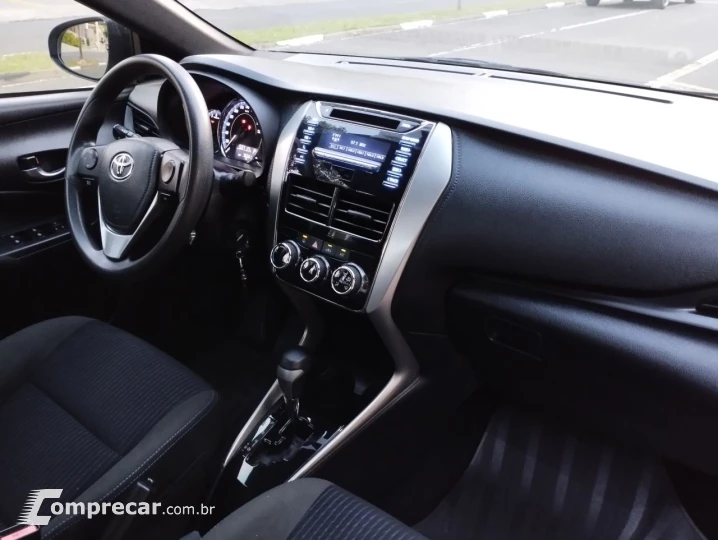 Yaris Hatch 1.3 16V 4P FLEX XL MULTIDRIVE AUTOMÁTICO CVT