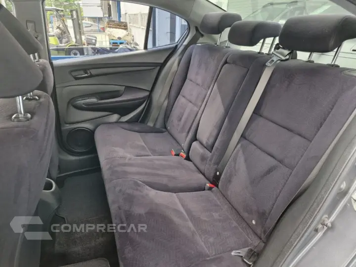 CITY Sedan LX 1.5 Flex 16V 4p Mec.
