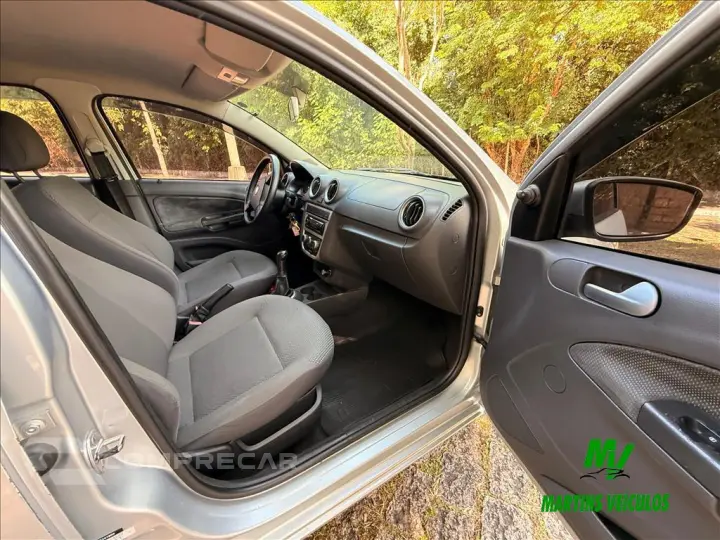 VOYAGE 1.6 MI TREND 8V FLEX 4P MANUAL