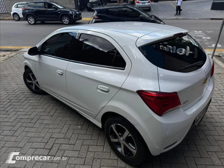 ONIX 1.4 MPFI LTZ 8V