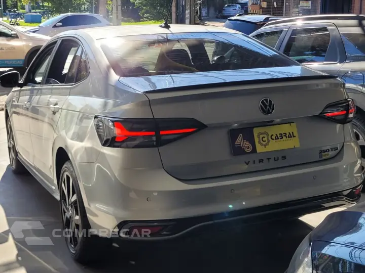 VIRTUS Exclusive 250TSI 1.4 Flex 16V Aut