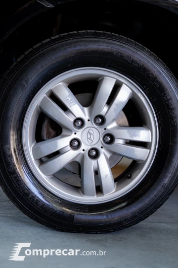 TUCSON 2.0 MPFI GLS 16V 143cv 2WD