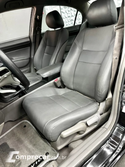 CIVIC 1.8 LXL 16V