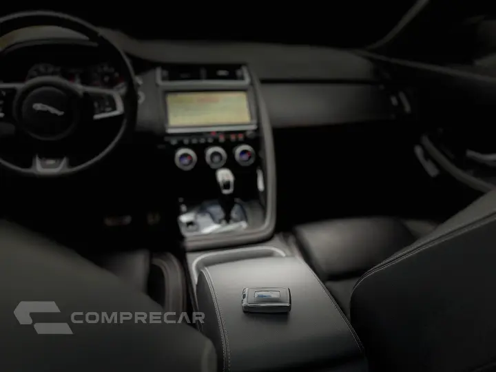 E-PACE 2.0 16V P250 Turbo R-dynamic S AWD