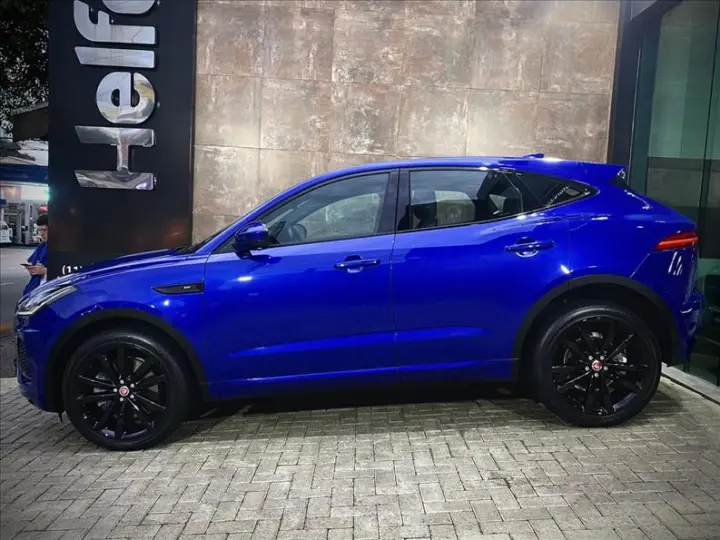 E-PACE 2.0 16V P300 R-dynamic SE AWD