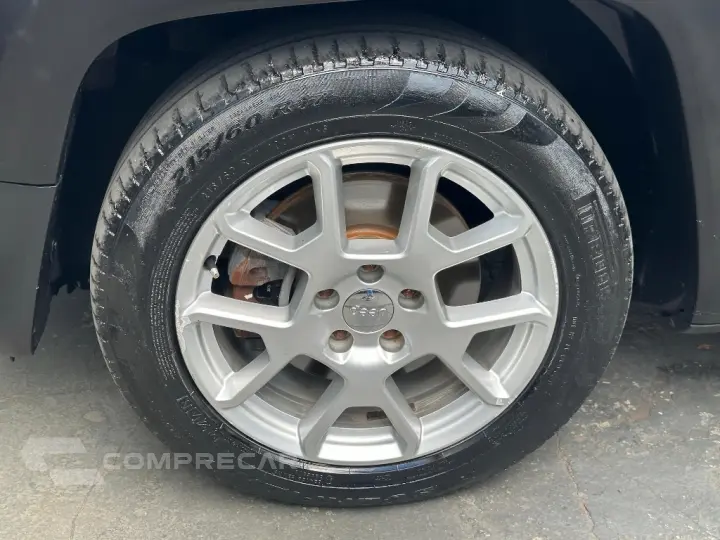 Renegade Sport 1.8 4x2 Flex 16V Aut.