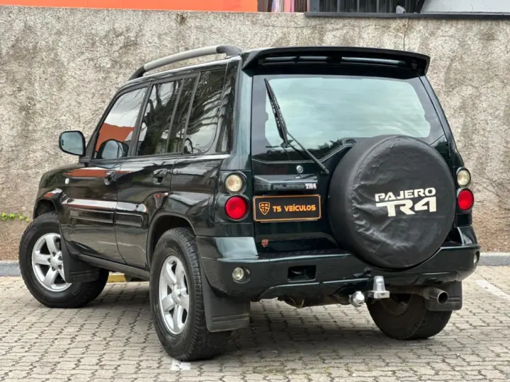 PAJERO TR4 2.0 4X4 16V 140CV FLEX 4P AUTOMÁTICO