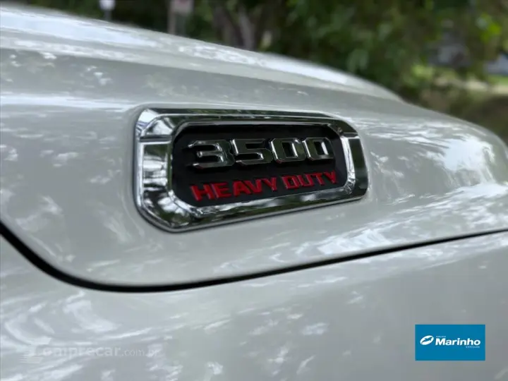 2500 6.7 I6 TURBO DIESEL LARAMIE CD 4X4 AUTOMÁTICO