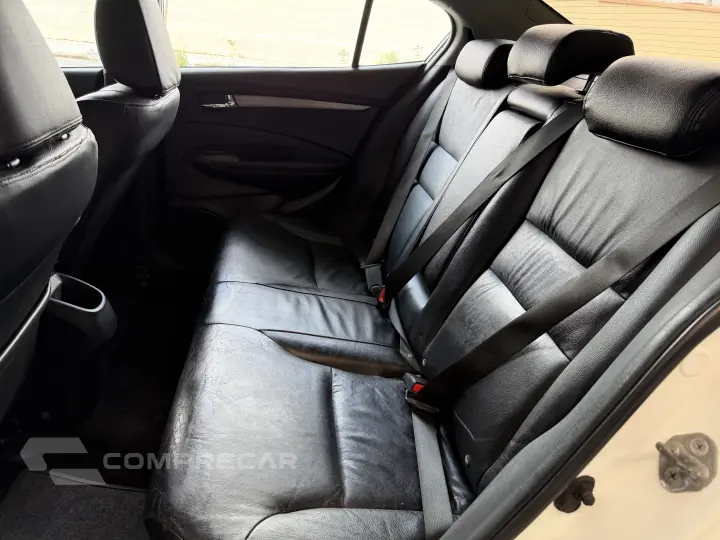 CITY 1.5 EX Sedan 16V
