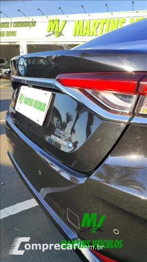 COROLLA 1.8 VVT-I Hybrid Altis