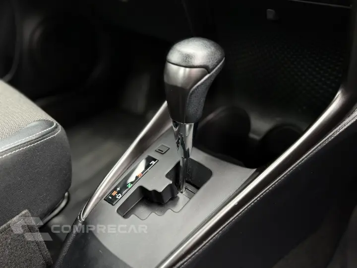 YARIS 1.5 16V XS