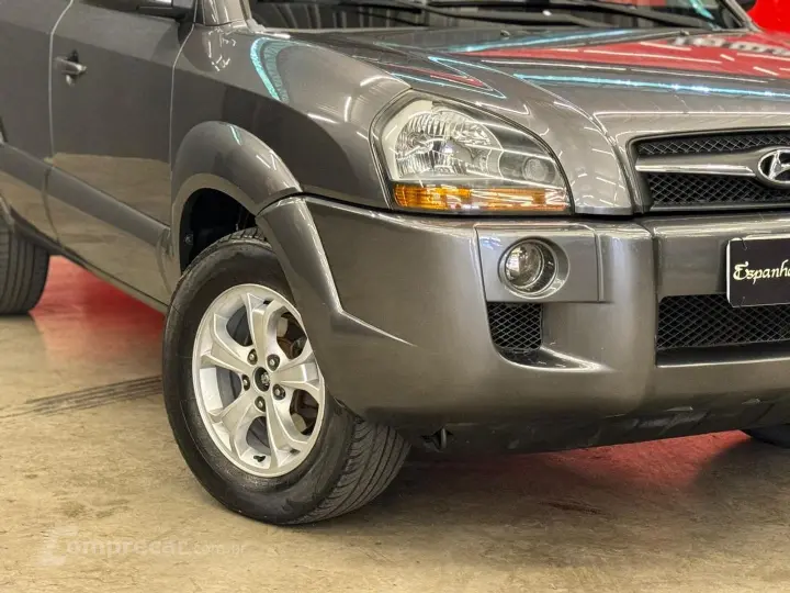 Tucson 2.0 Mpfi Gls 16V 143Cv 2Wd Flex 4P Automático