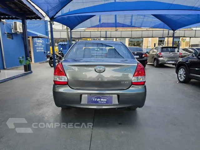 ETIOS SEDAN - 1.5 XS SEDAN 16V 4P MANUAL