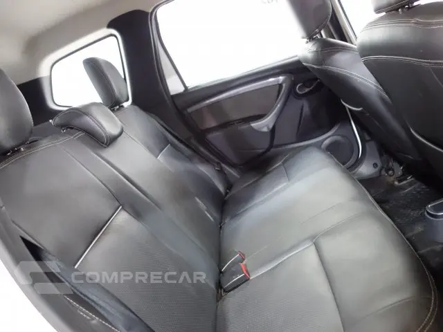 DUSTER - 2.0 DYNAMIQUE 4X2 16V 4P AUTOMÁTICO