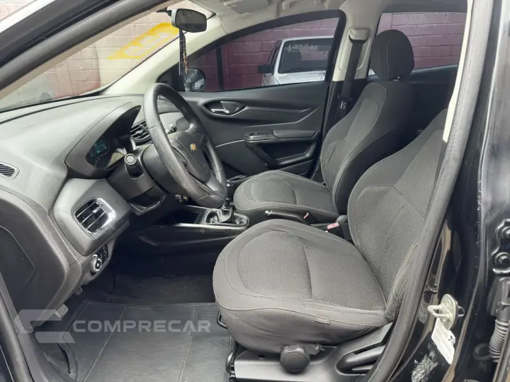 Onix Hatch 1.4 4P FLEX LT