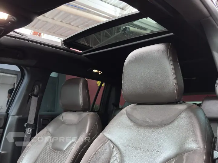 COMMANDER 1.3 T270 TURBO FLEX OVERLAND AT6