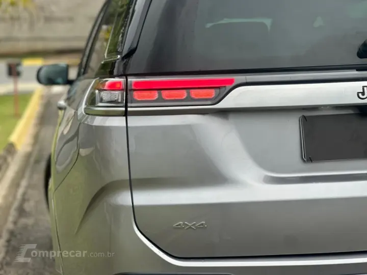 COMMANDER 2.0 HURRICANE 4 TURBO GASOLINA OVERLAND AT9