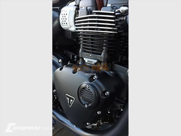 BONNEVILLE T100 BLACK 900