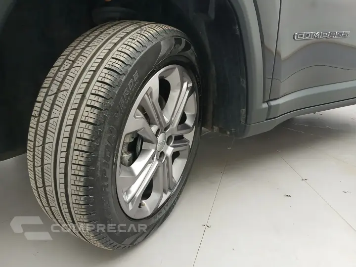 COMPASS 2.0 TD350 TURBO DIESEL LONGITUDE AT9