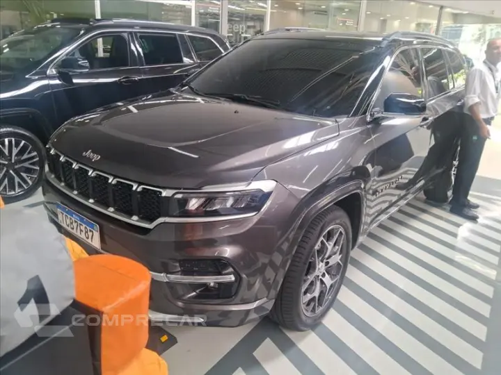 COMMANDER 1.3 T270 Turbo Overland