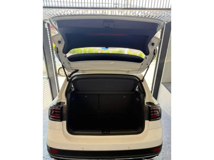 T-CROSS 1.0 200 TSI TOTAL FLEX COMFORTLINE AUTOMÁTICO