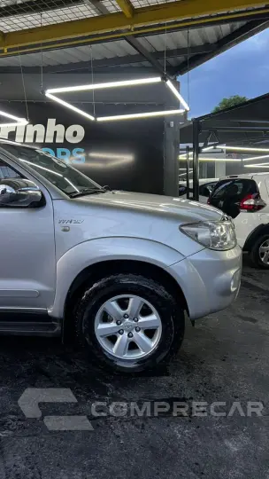 Hilux SW4 2.7 16V 4P SR AUTOMÁTICO