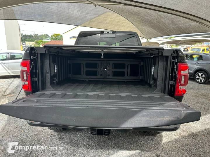 RAM 6.7 2500 Laramie 4X4 CD I6 Turbo